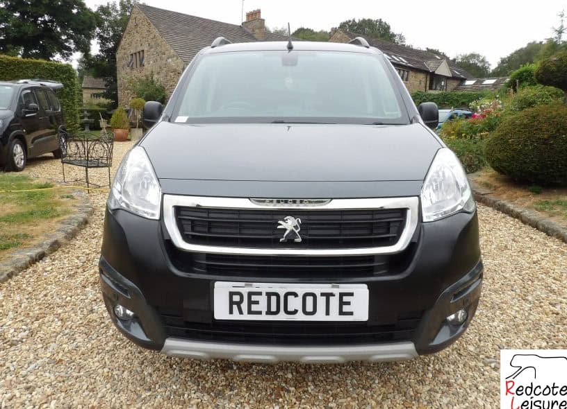 2018 Peugeot Partner Tepee Outdoor Micro Camper (17)