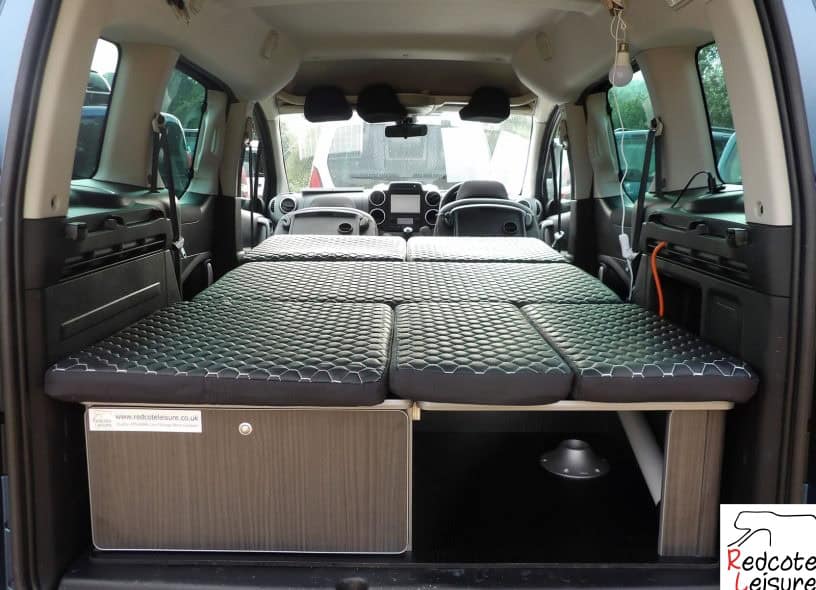 2016 Peugeot Partner Tepee Allure Blue HDI Micro Camper (32)