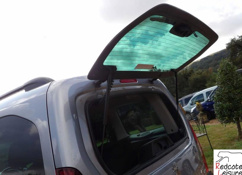 2018 Peugeot Partner Tepee Outdoor Micro Camper (14)