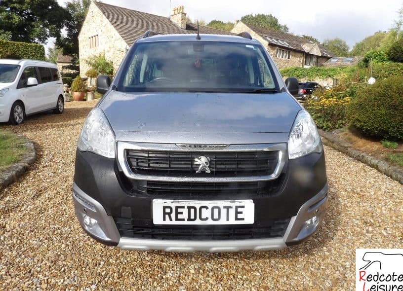 2018 Peugeot Partner Tepee Outdoor Micro Camper (16)